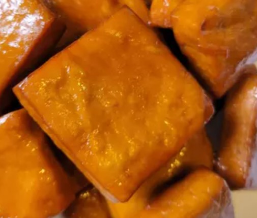 金黃酥脆的豆干成品,展現優良的質地與色澤